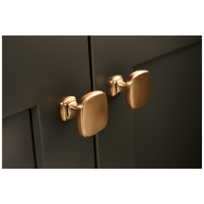 Fontana Cabinet Knob by Jeffrey Alexander