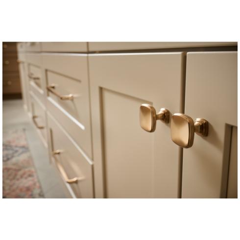 Fontana Cabinet Knob by Jeffrey Alexander